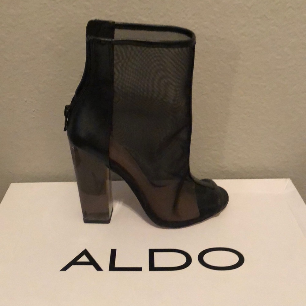 Black Aldo Peep toe Bootie